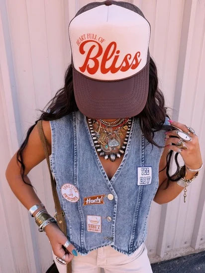 HEART FULL OF BLISS TRUCKER HAT | BEIGE/BROWN/RED