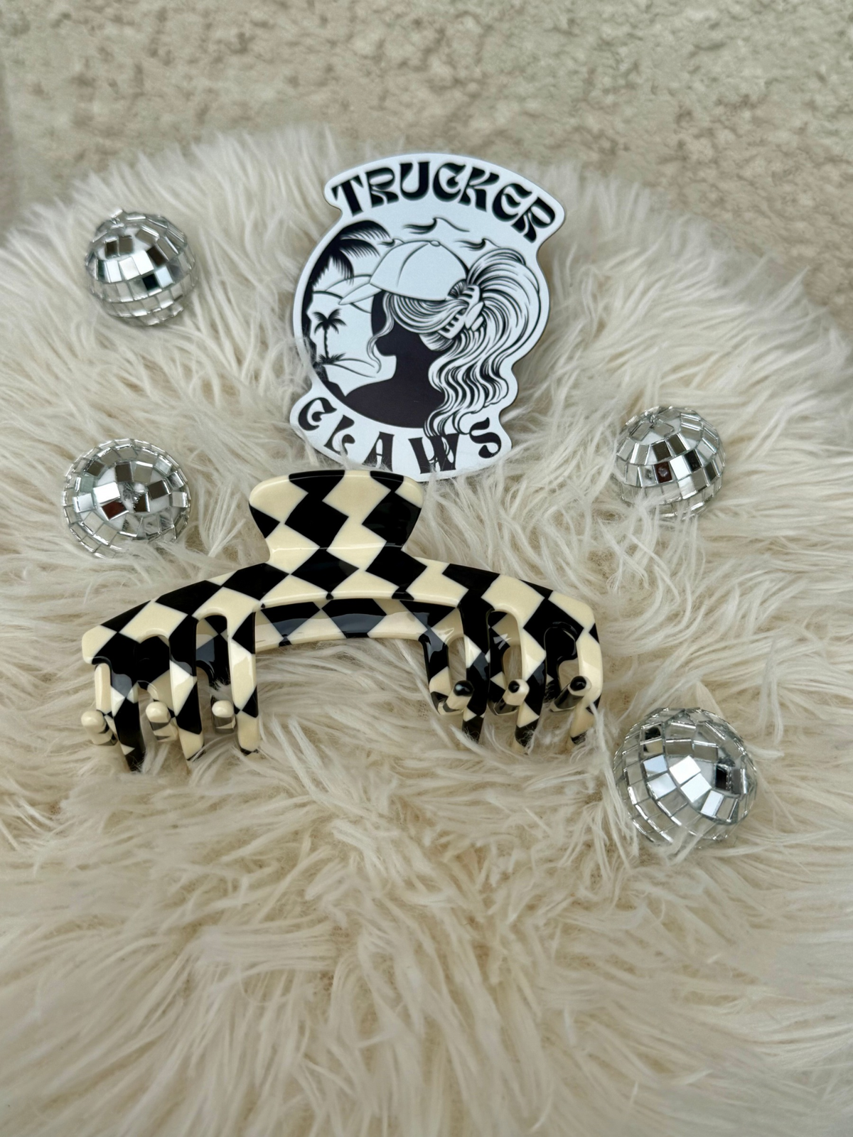 TRUCKER CLAWS
