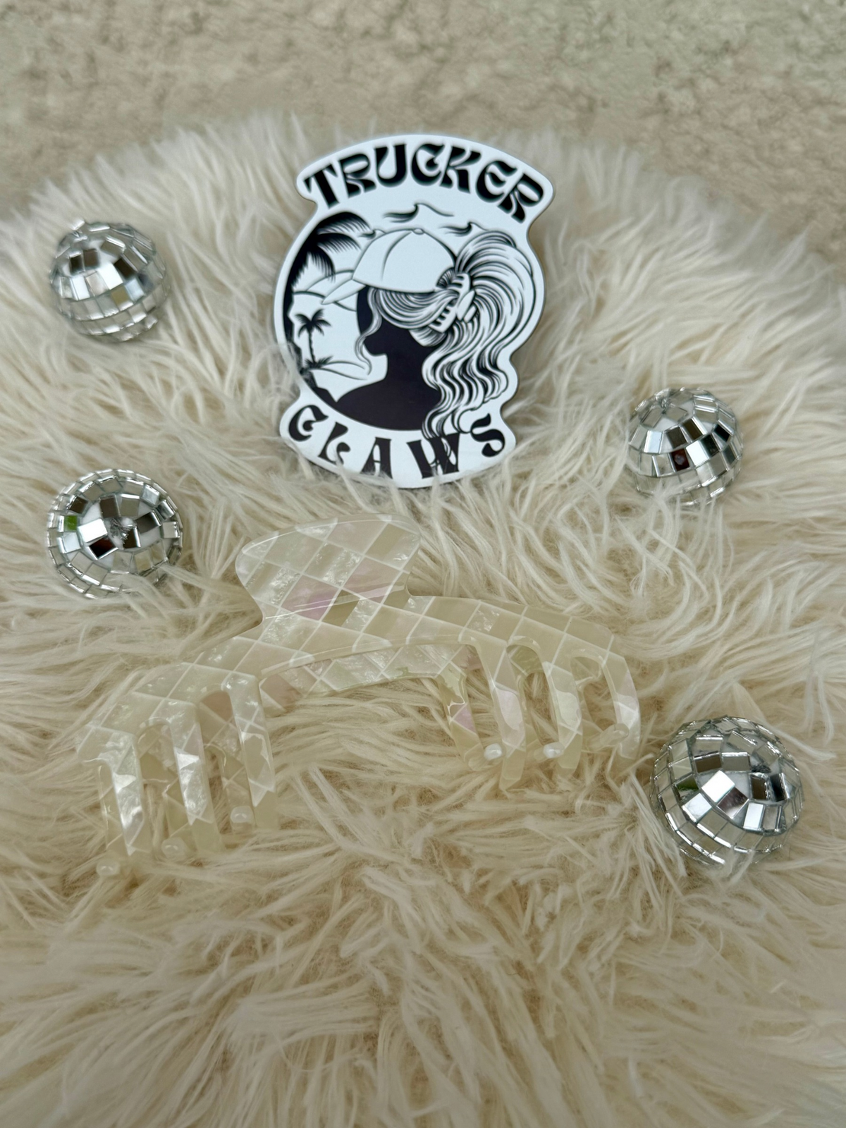 TRUCKER CLAWS