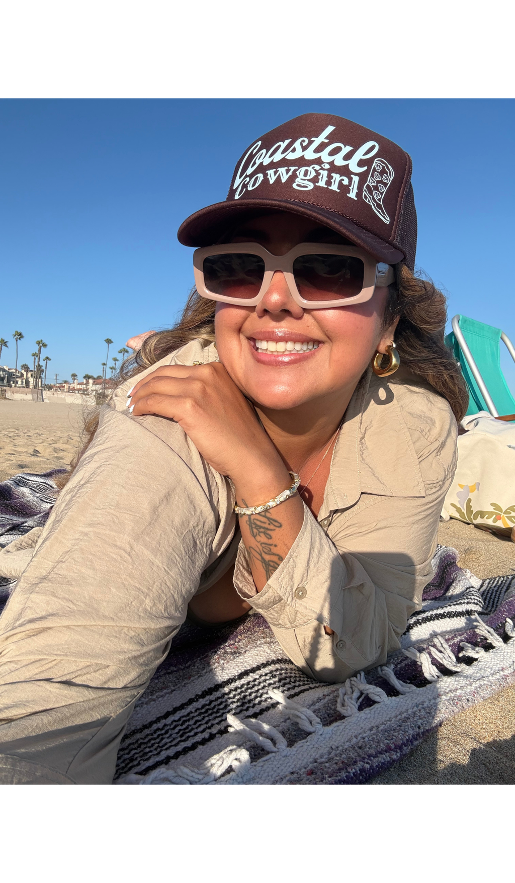 COASTAL COWGIRL TRUCKER HAT | BROWN/LIGHT BLUE